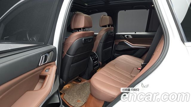 BMW X5 2022 — photo 17