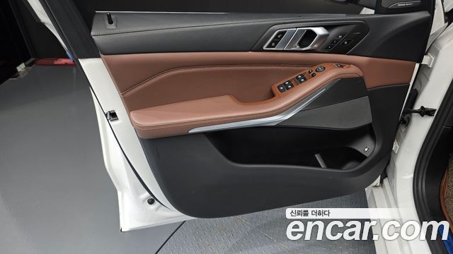 BMW X5 2022 — photo 14