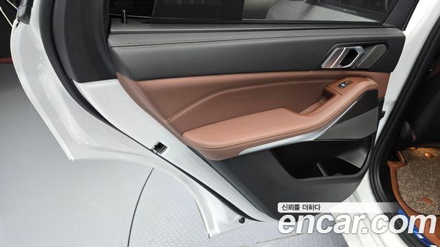 BMW X5 2022 — photo 15