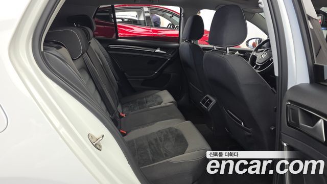 Volkswagen Golf 2016 — photo 12
