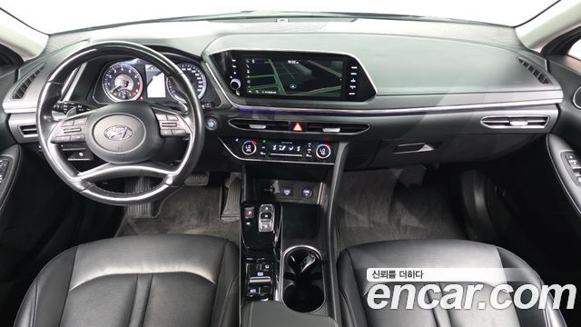Hyundai Sonata 2022 — photo 7