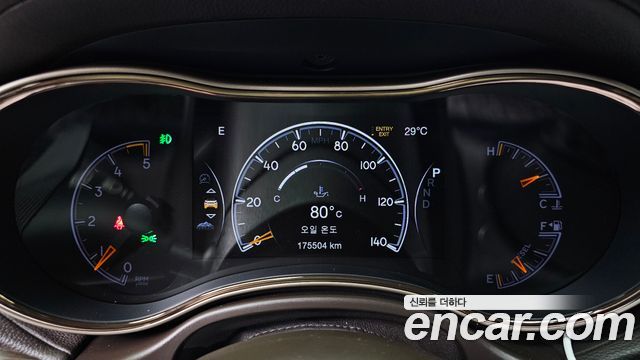 Jeep Cherokee 2016 — photo 8