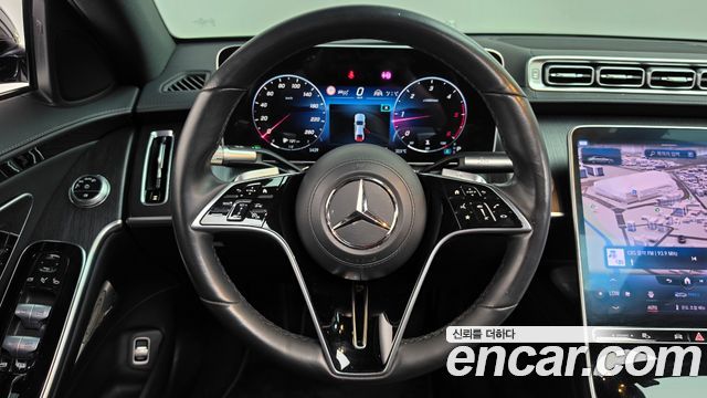 Mercedes-Benz S-Class 2022 — photo 19