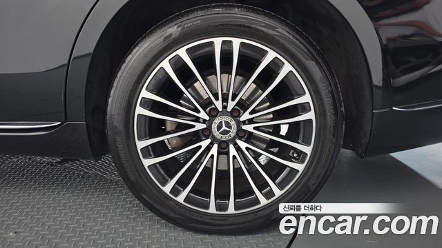 Mercedes-Benz S-Class 2022 — photo 7