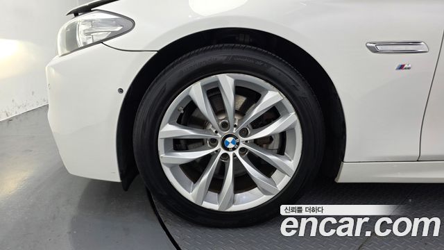 BMW 5-Series 2016 — photo 5