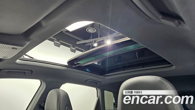 Audi Q4 e-tron 2023 — photo 24