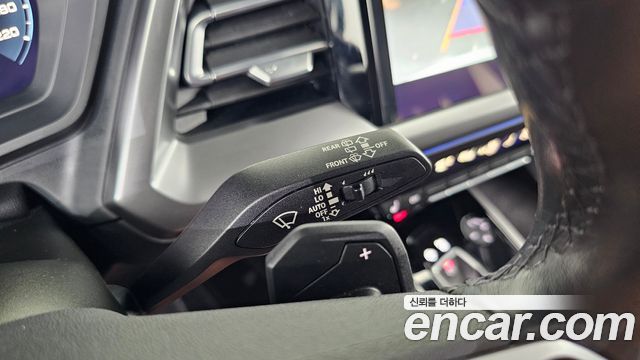 Audi Q4 e-tron 2023 — photo 29