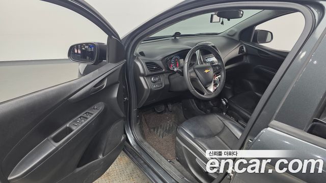 Chevrolet Korea Spark 2017 — photo 10