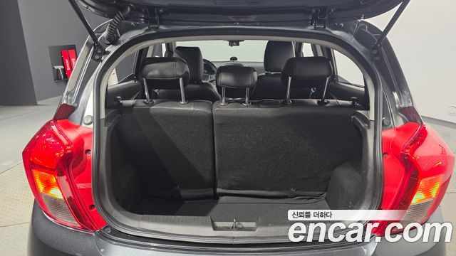 Chevrolet Korea Spark 2017 — photo 20