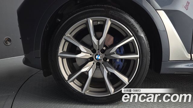 BMW X7 2021 — photo 5