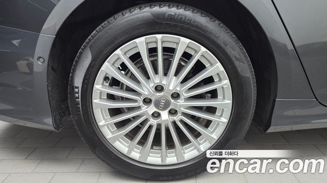 Audi A6 2021 — photo 5