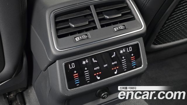 Audi A6 2021 — photo 19