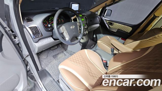 Hyundai Starex 2014 — photo 7