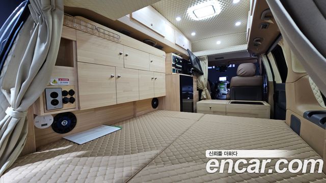 Hyundai Starex 2014 — photo 19