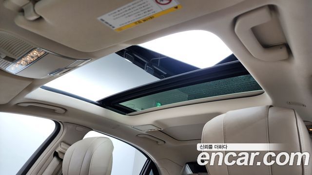 Mercedes-Benz S-Class 2018 — photo 22