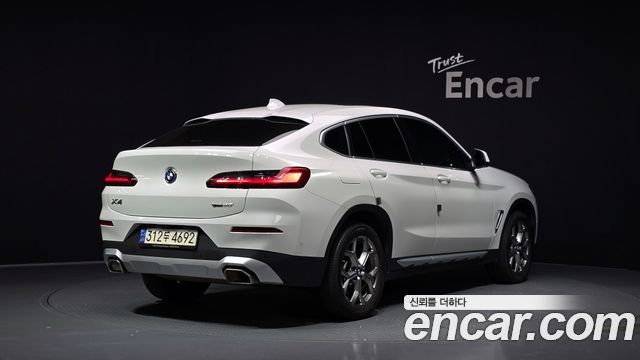 BMW X4 2022 — photo 2