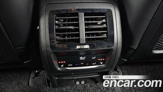 BMW X4 2022 — photo 24