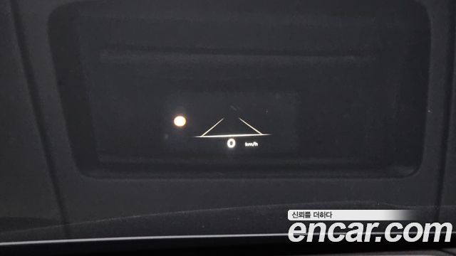 Genesis GV70 2025 — photo 21