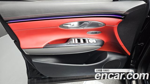 Genesis GV70 2025 — photo 14