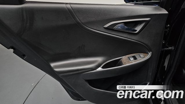 Chevrolet Korea Malibu 2017 — photo 15