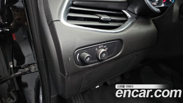 Chevrolet Korea Malibu 2017 — photo 30