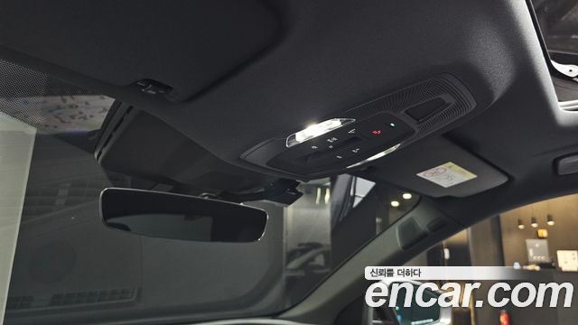 Audi Q5 2025 — photo 29