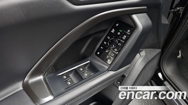 Audi Q5 2025 — photo 32