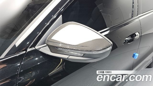 Audi Q5 2025 — photo 43