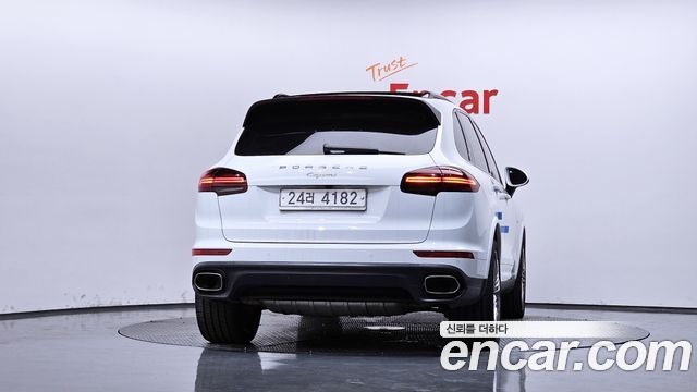 Porsche Cayenne 2017 — photo 4