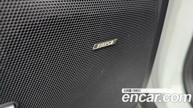 Porsche Cayenne 2017 — photo 17