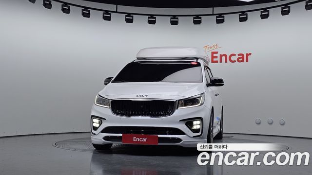 Kia Canival 2019 — photo 3