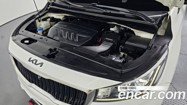 Kia Canival 2019 — photo 6