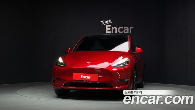 Tesla Model Y 2024 — photo 3