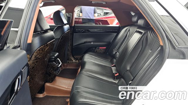 Hyundai Grandeur 2023 — photo 16