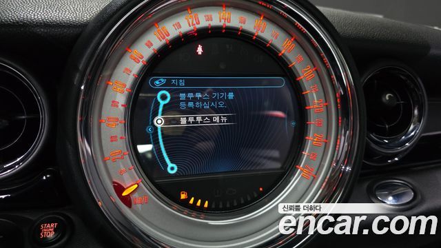 Mini Cooper 2013 — photo 16