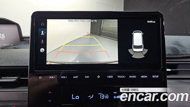 Hyundai Staria 2024 — photo 21