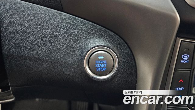 Hyundai AVANTE 2014 — photo 31