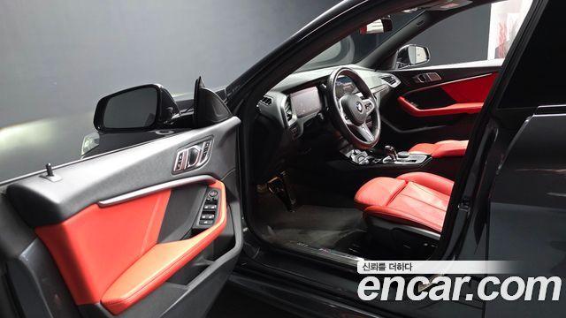 BMW 2-Series 2021 — photo 10