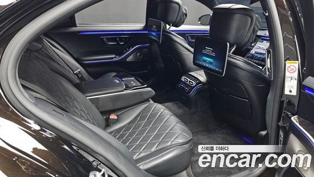 Mercedes-Benz S-Class 2021 — photo 16