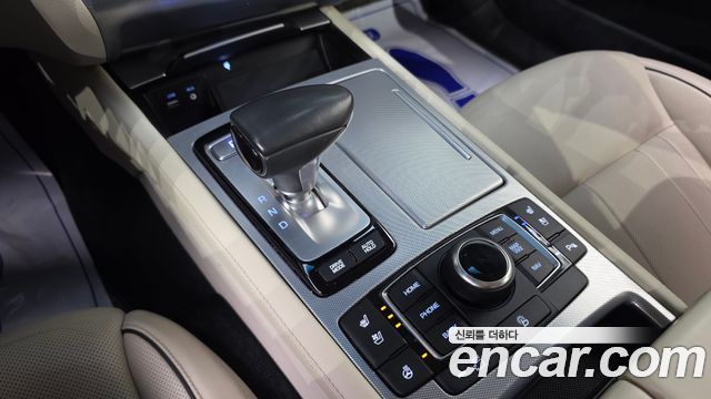 Genesis G80 2017 — photo 9
