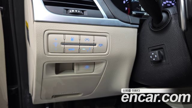 Genesis G80 2017 — photo 12