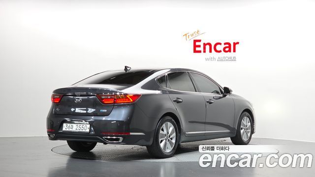 Kia K7 2017 — photo 2