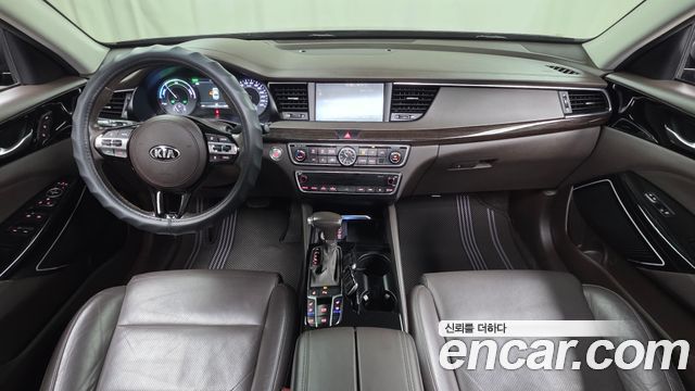 Kia K7 2017 — photo 10
