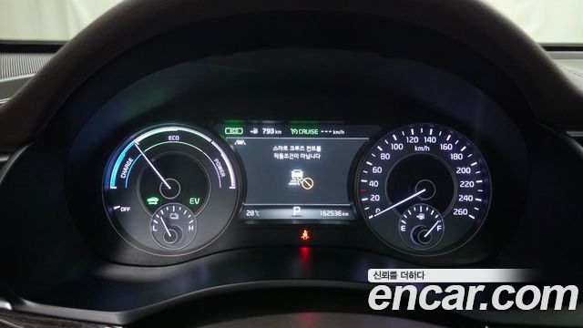 Kia K7 2017 — photo 11