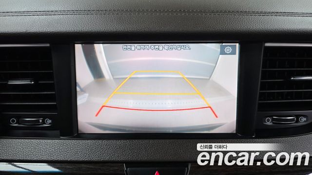 Kia K7 2017 — photo 21