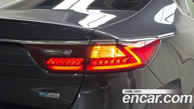 Kia K7 2017 — photo 9