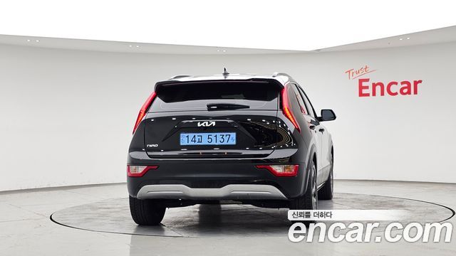 Kia Niro 2023 — photo 4