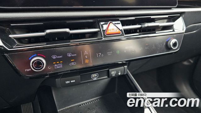Kia Niro 2023 — photo 17