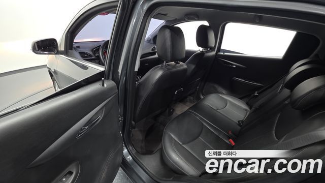 Chevrolet Korea Spark 2017 — photo 18
