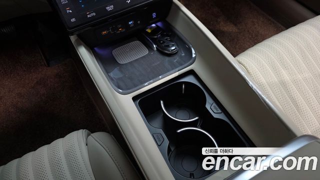 Hyundai Grandeur 2025 — photo 32